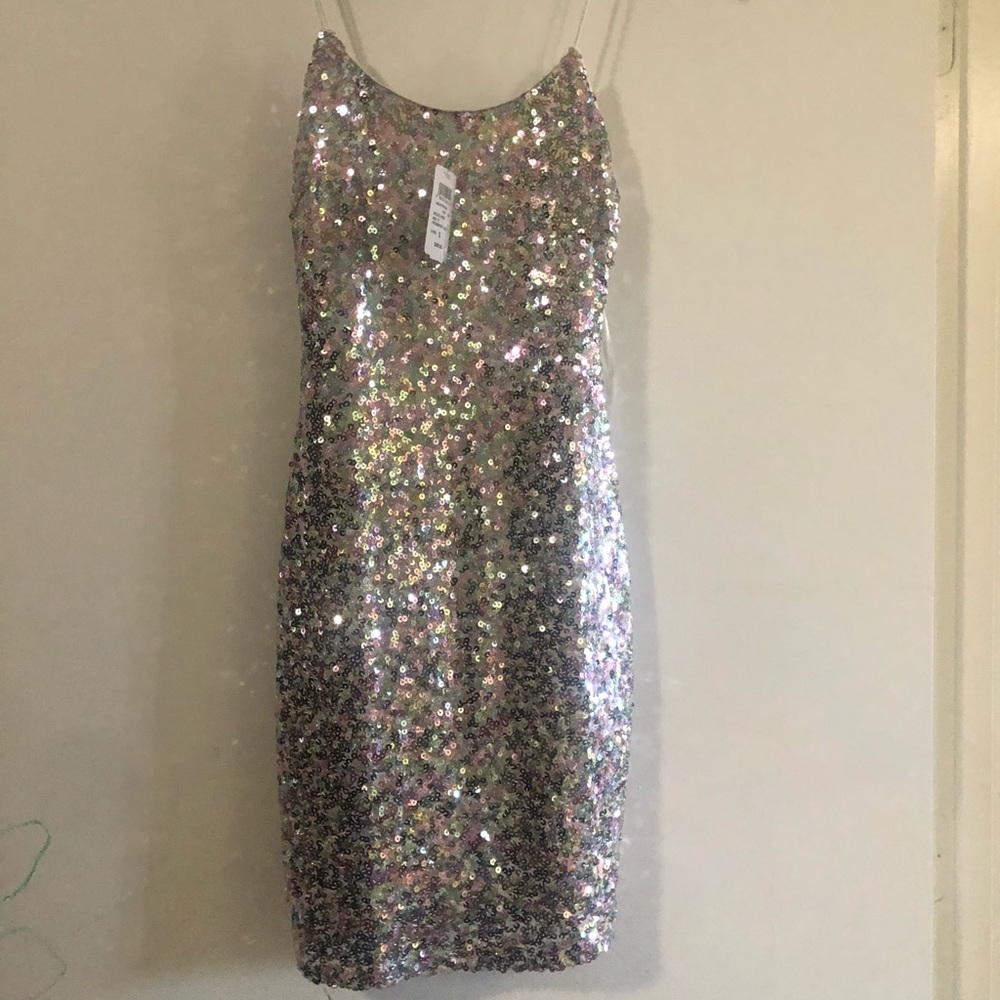 Windsor dress size S. Brand new with tag